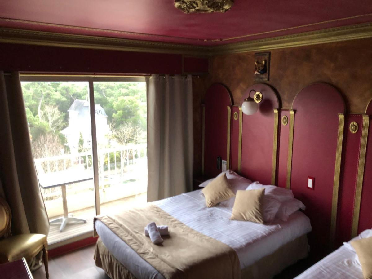 Hotel Le Christina La Baule-Escoublac ภายนอก รูปภาพ