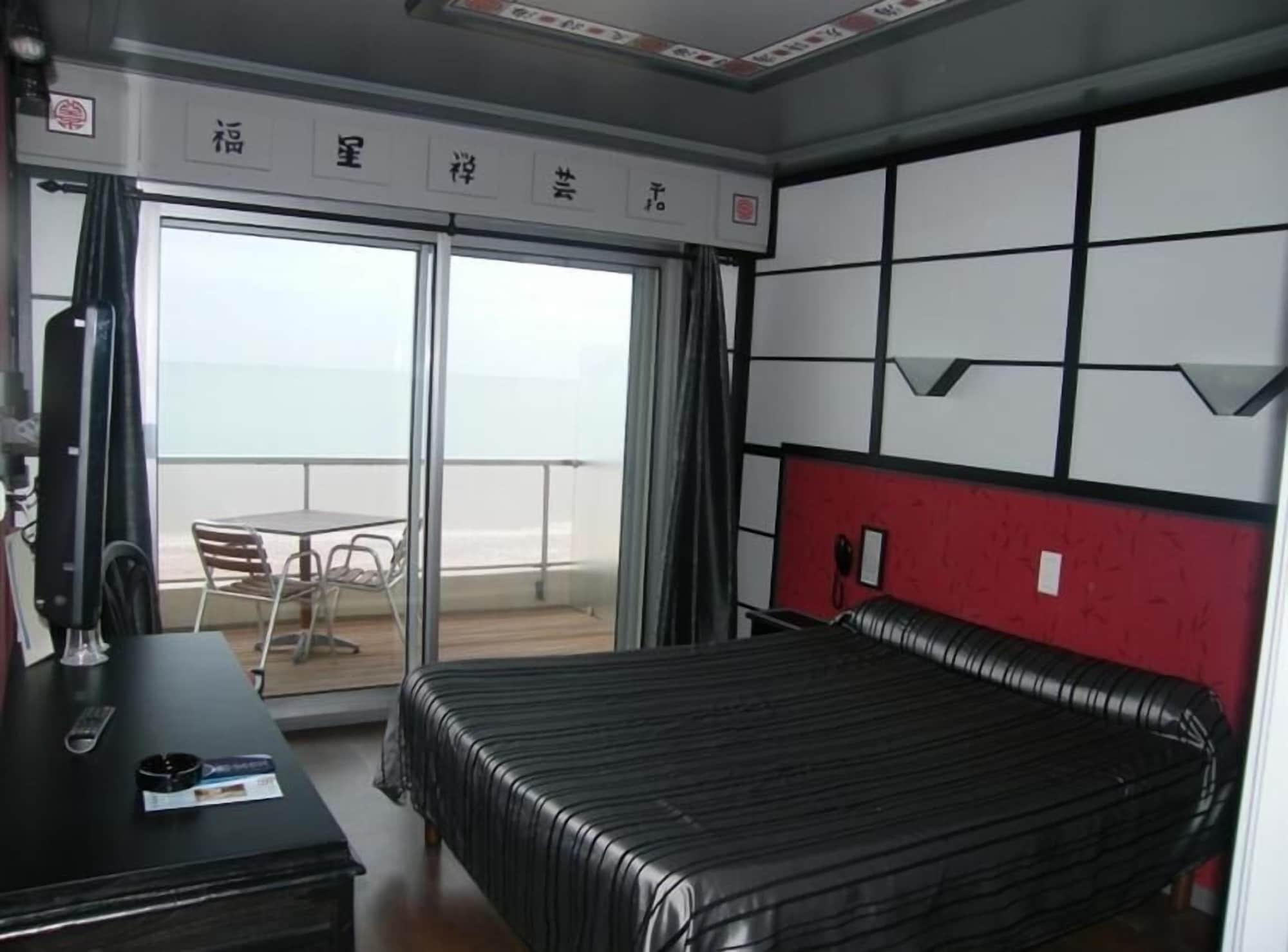 Hotel Le Christina La Baule-Escoublac ภายนอก รูปภาพ