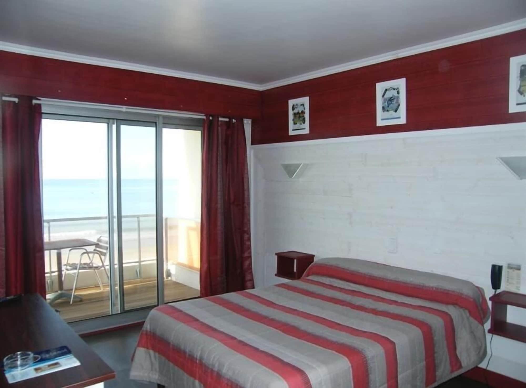Hotel Le Christina La Baule-Escoublac ภายนอก รูปภาพ