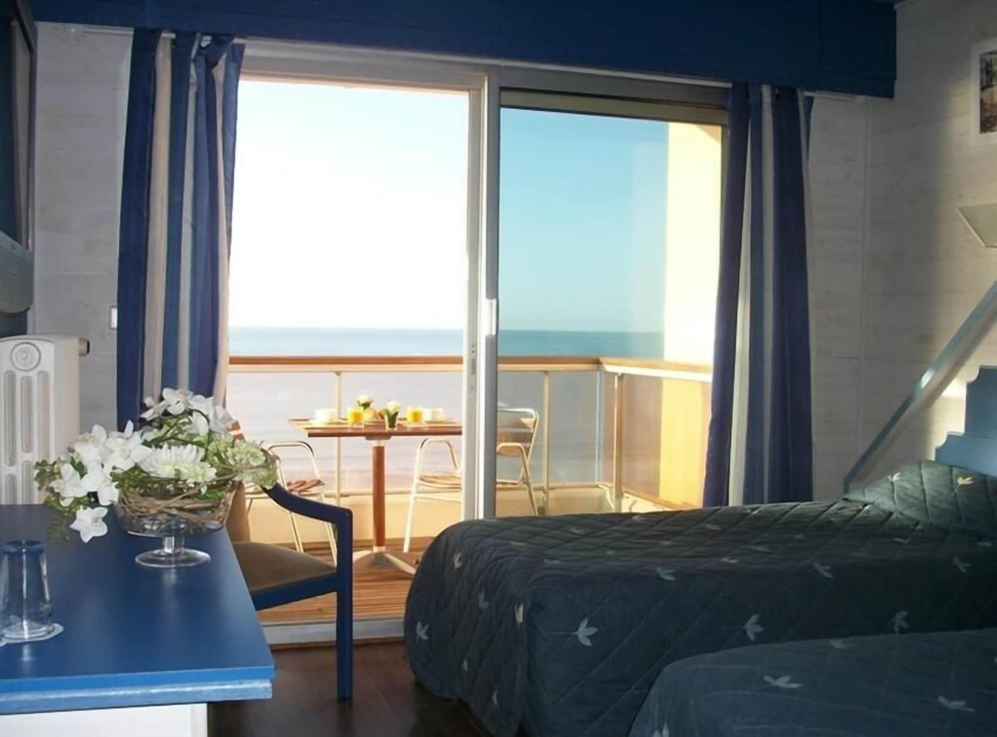 Hotel Le Christina La Baule-Escoublac ภายนอก รูปภาพ